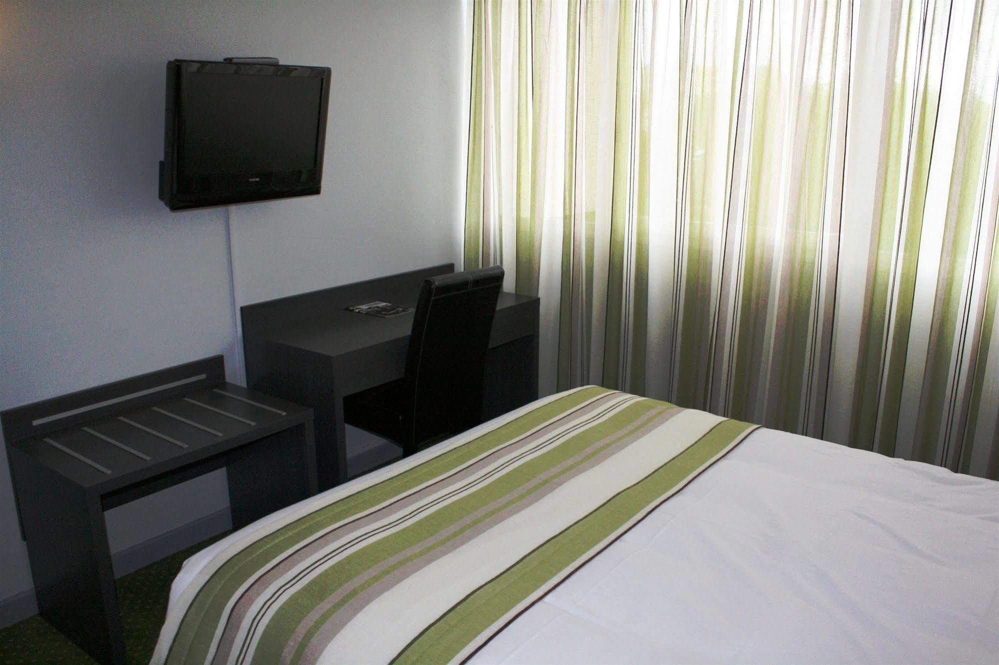 Cit'Hotel Atlantic Hotel Pau Exteriér fotografie